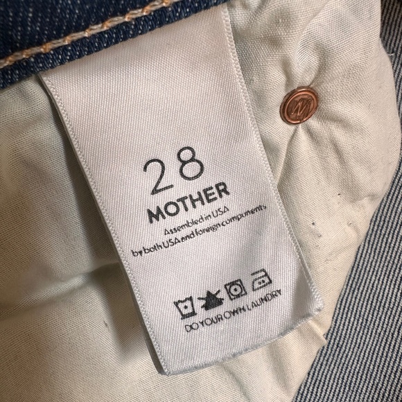MOTHER The Stunner Roller Ankle Chew Jeans, Size 28 - Picture 6 of 11